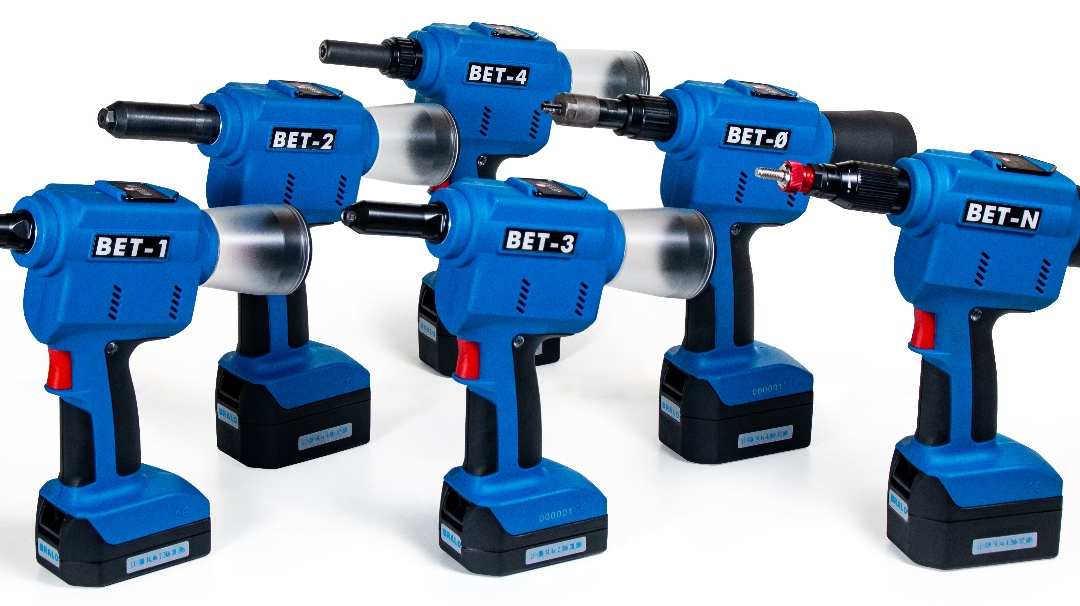 NEW RANGE OF BRALO BATTERY RIVETING TOOLS BET:  1 BATTERY SYSTEM, 6 RIVETERS
